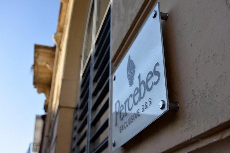 Percebes Exclusive B&B Cutrofiano Exterior foto